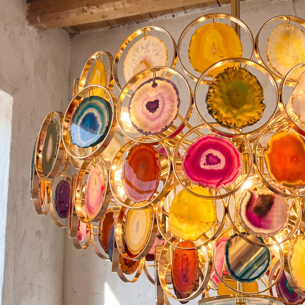 Lustre Agate Multicolore Art Déco : Éclat Luxueux pour Votre Intérieur