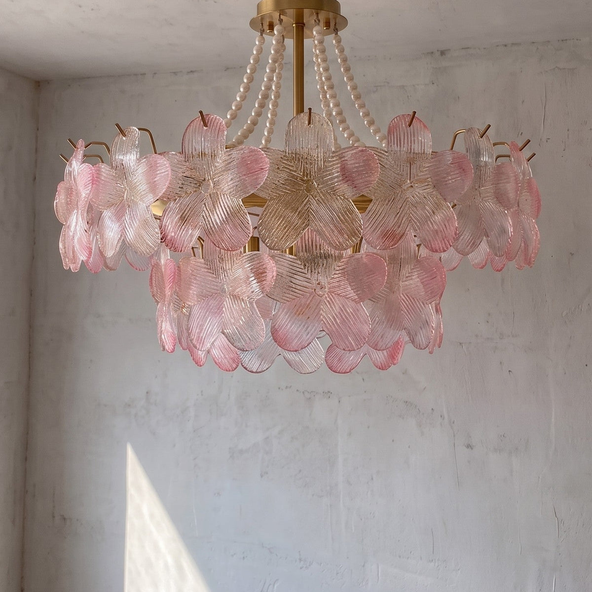 Lustre Rose Style Murano Floral en Verre Délicat pour Salon et Chambre